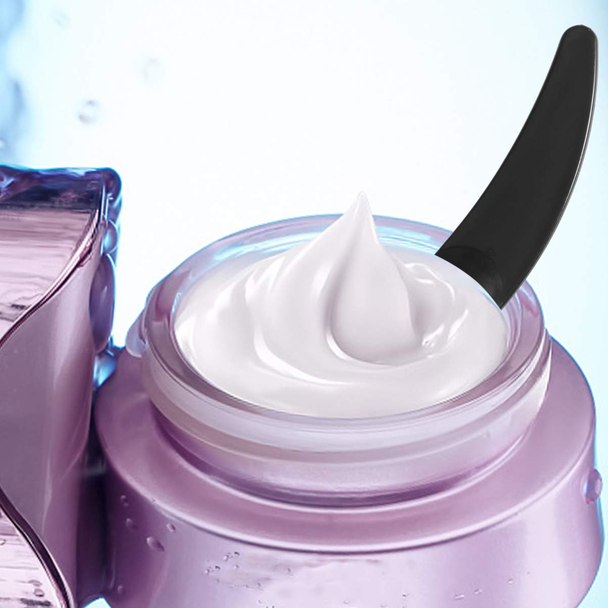 Beaupretty 200Pcs Mini Disposable Makeup Spatulas, Facial Cream Spoon Cosmetic Plastic Spatulas Scoops Tip Spatulas (Black)