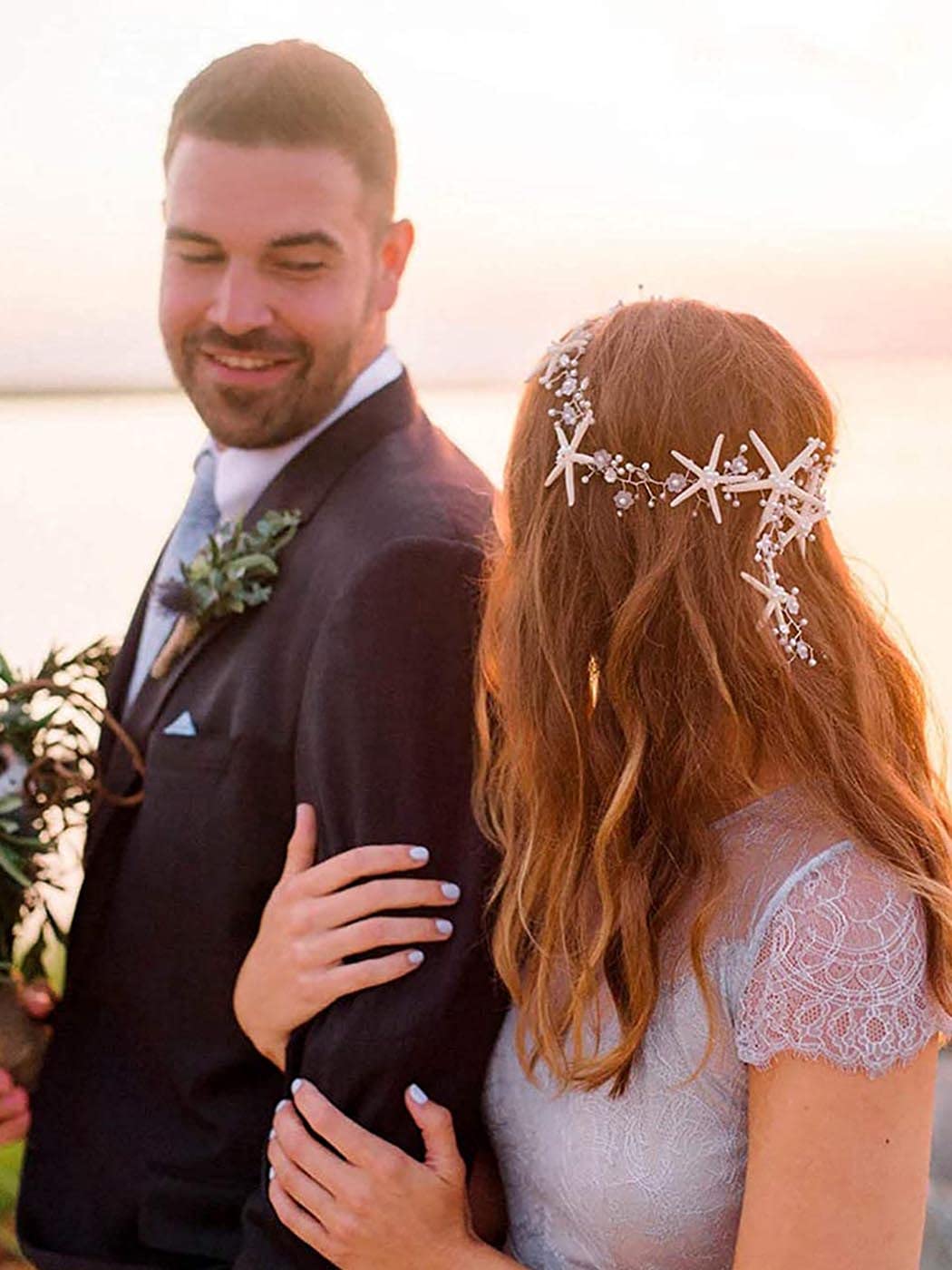 Unicra Starfish Bride Wedding Hair Vine Pearl Bridal Headband Headpiece Beach Wedding Hair Accessories for Women and Girls (Gold)