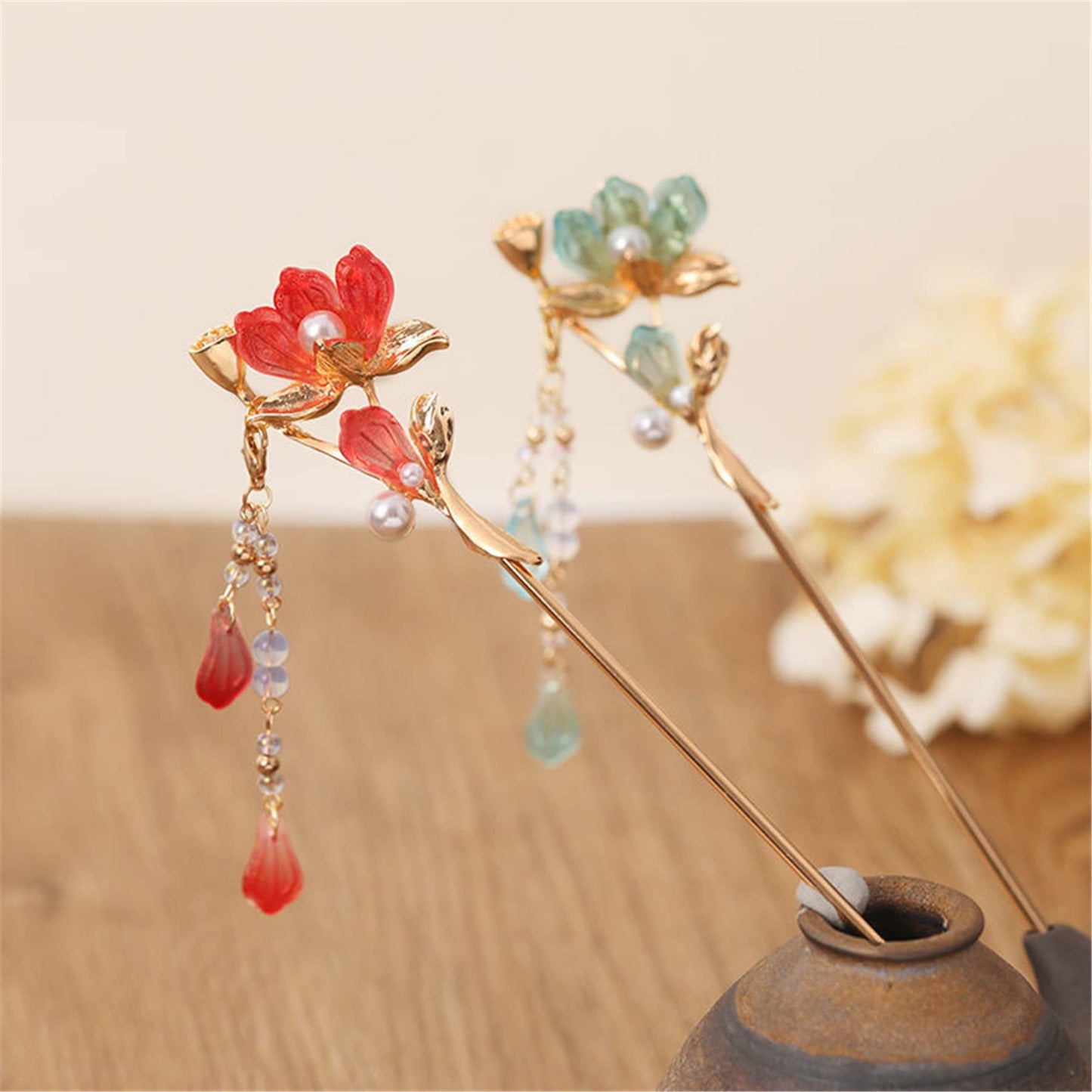 2PCS Chinese Traditional Flower Hair Sticks Vintage Pearl Metal Hairpin Handmade Hair Chopsticks Hair Styling Chignon Pins for Women Girls-Red&Green 010