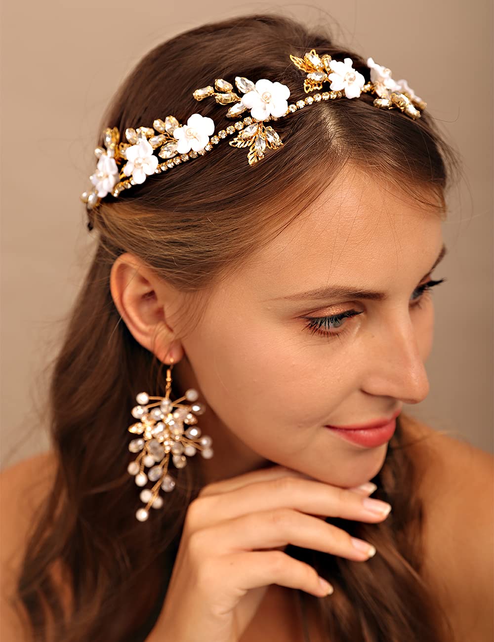 YERTTER Bridal White Flower Leaf Crystal Headband Wedding Crystal Floral Headband Pearl Hair Band Crystal Vine Rhinestone Headband Wedding Head Pieces for Women Bride Bridesmaid Flower Girl Prom Birthday Party (Style 2)
