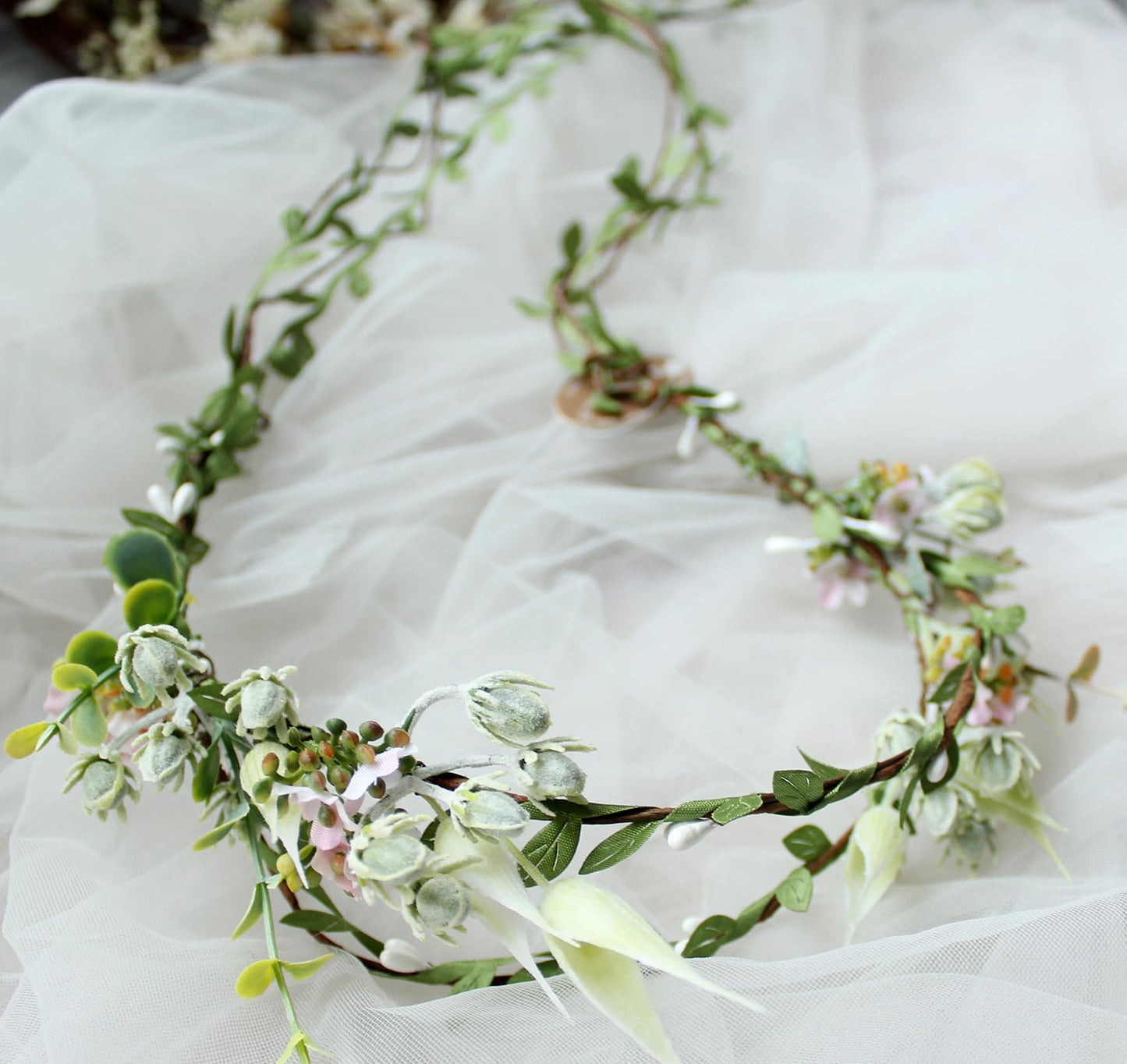 Trepveter Flower Vine Crown Bridal Floral Headband Hair Wreath Flower Headpiece Halo Cosplay Halloween Bridal Wedding Photo Props Renaissance Party Prom Green