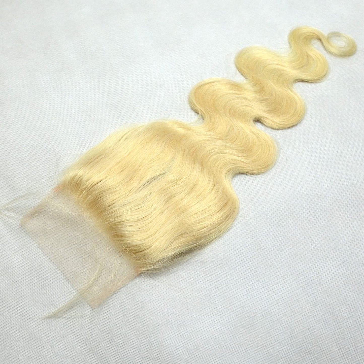 BLUPLE 613 Blonde 5x5 Lace Closure Body Wave Brazilian Virgin Human Hair Free Part with Baby Hair Bleached Knots Pre Plucked Natural Hairline 18 Inch