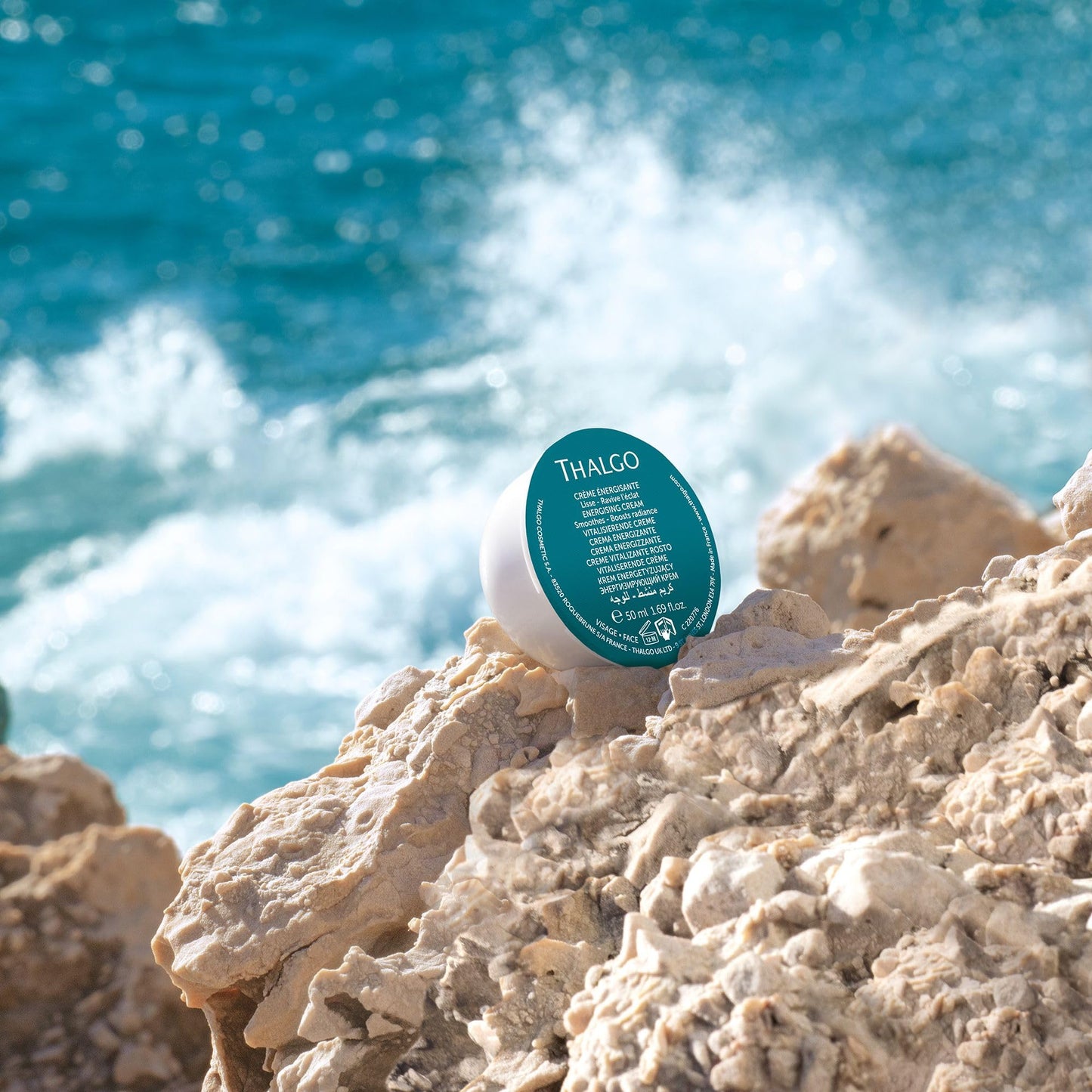 THALGO Spirulina Boost 2.0 Revitalising Cream, 50 ml Smooths Skin and Reduces Signs of Fatigue Refill