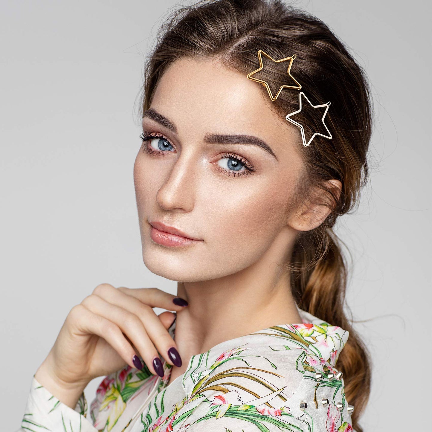 PAGOW 6PCS Star Hair Clips Hollow Metal Snap Barrettes Silver Gold Geometric Valentine Hair Pins Prom Enagement Wedding Styling y2k Accessories for Women Girls