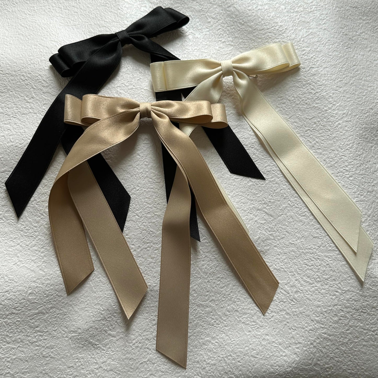 Bmobuo Hair Clip, 3Pcs Satin Bows for Hair - Hair Ribbons for Women in Beige, Black, Champagne